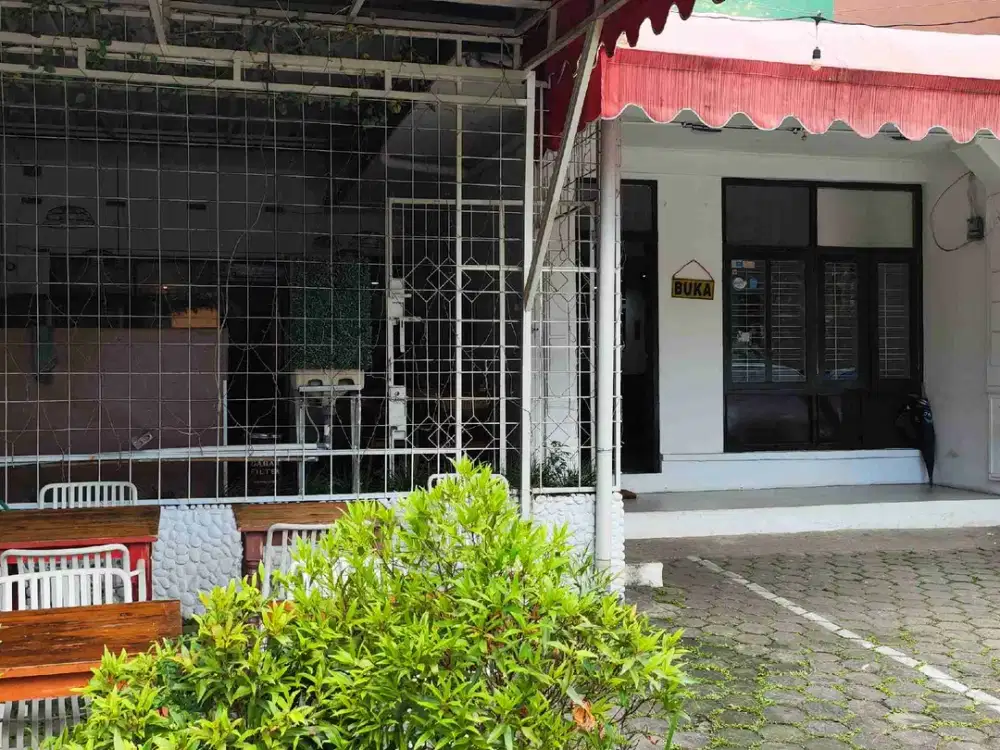 Tempat usaha di sayap Riau