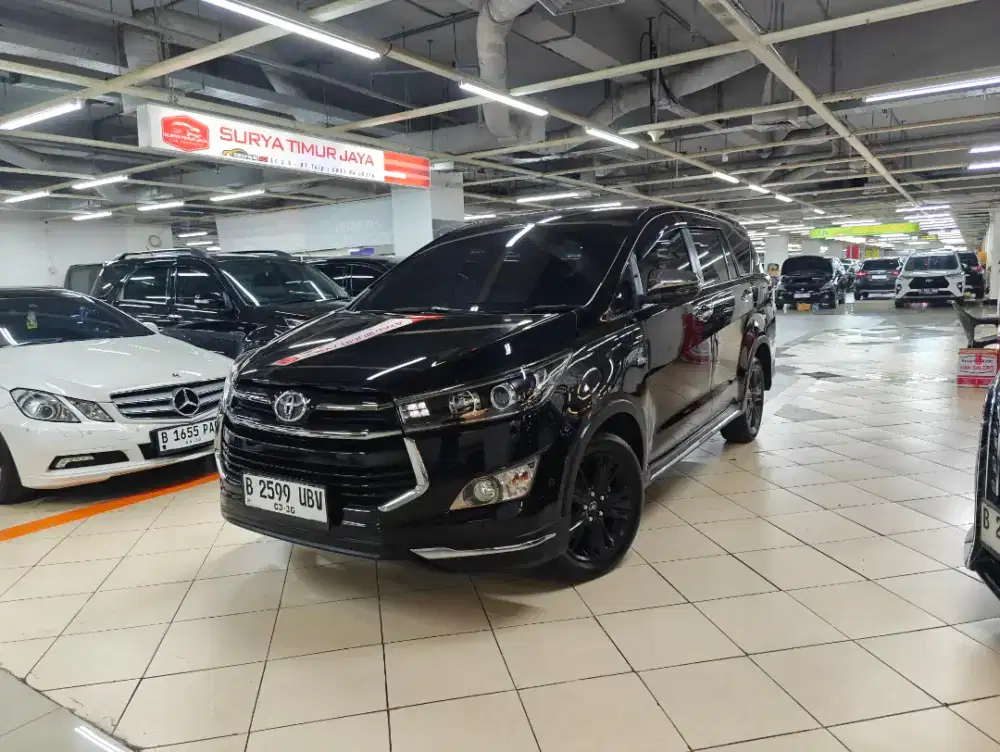 Toyota Innova Venturer 2020 TDP 8 JT