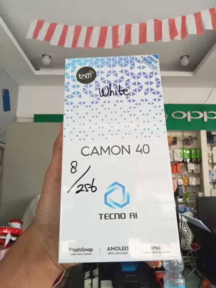 Tecno camon 40 ram 8/256Gb