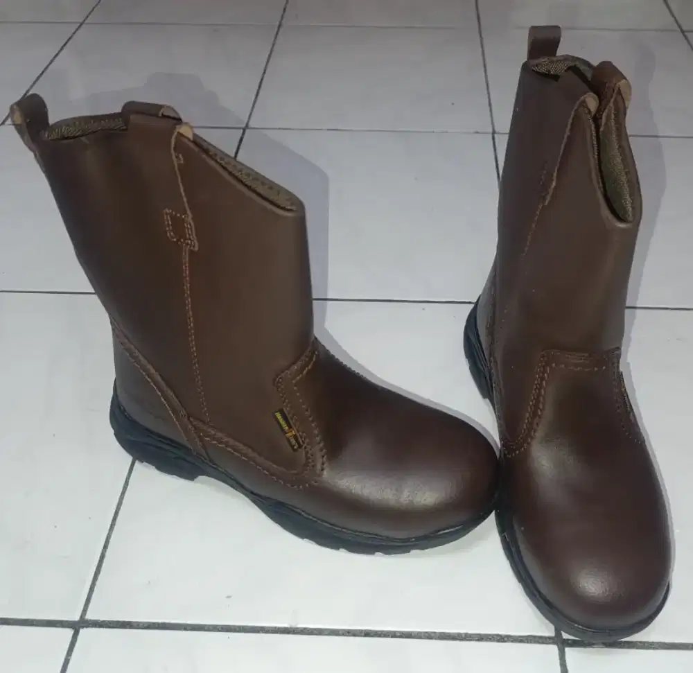 Sepatu safety original safety shoes Hammer King's Malaysia size 42