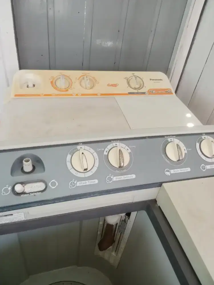 Baiki mesin cuci 2 tabung, top dan front loading