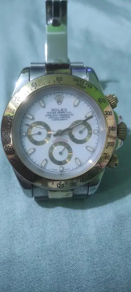 Jam tangan Rolex Daytona