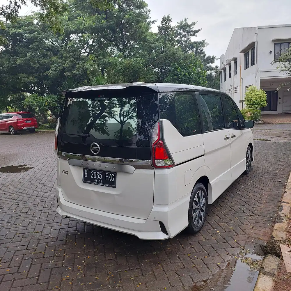 Nissan Serena 2022 Bensin