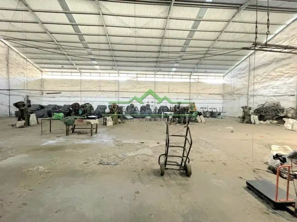 GUDANG 3 IN 1 JL. IRIAN BARAT SAMPALI