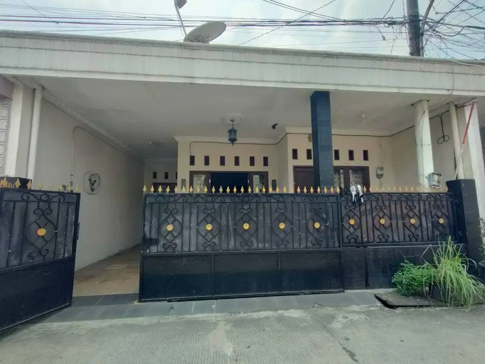 Rumah Strategis di PERUM KARAWACI di Jual Nego Sampai Jadi