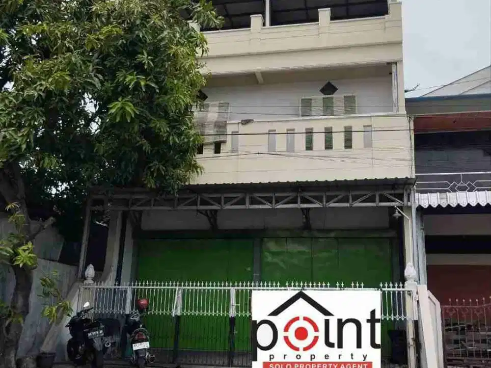 Ruko Bagus Siap Pakai Jalan Raya di Mojosongo Solo Kota