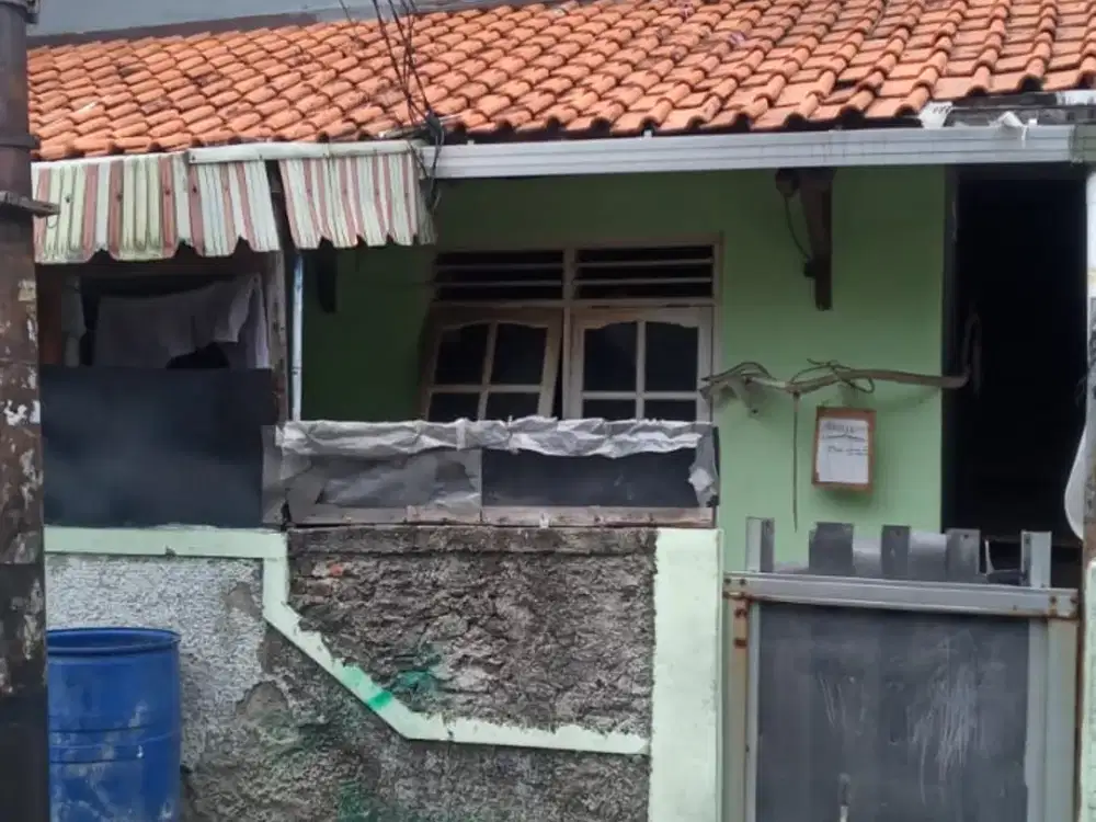 Di Jual Rumah di Utan Kayu Jakarta Timur