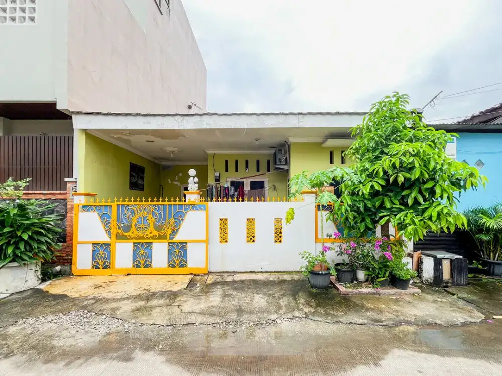 Rumah 15 Menit ke Summarecon Mall Bekasi SHM Dibantu KPR J-31960