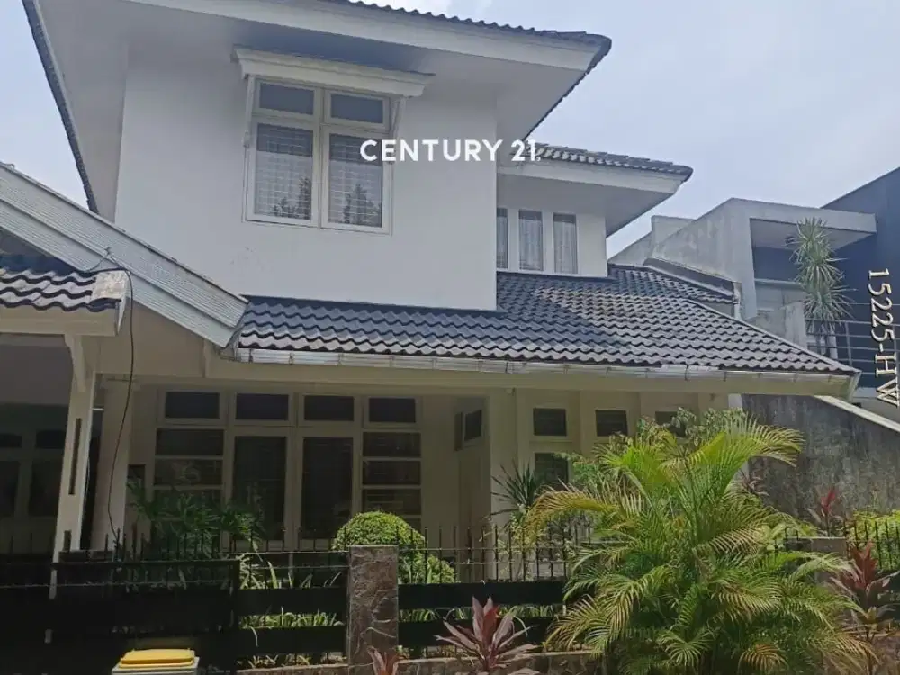 Dijual Cepat  Rumah Terawat Sektor 9 Dekat Masjid MRBJ