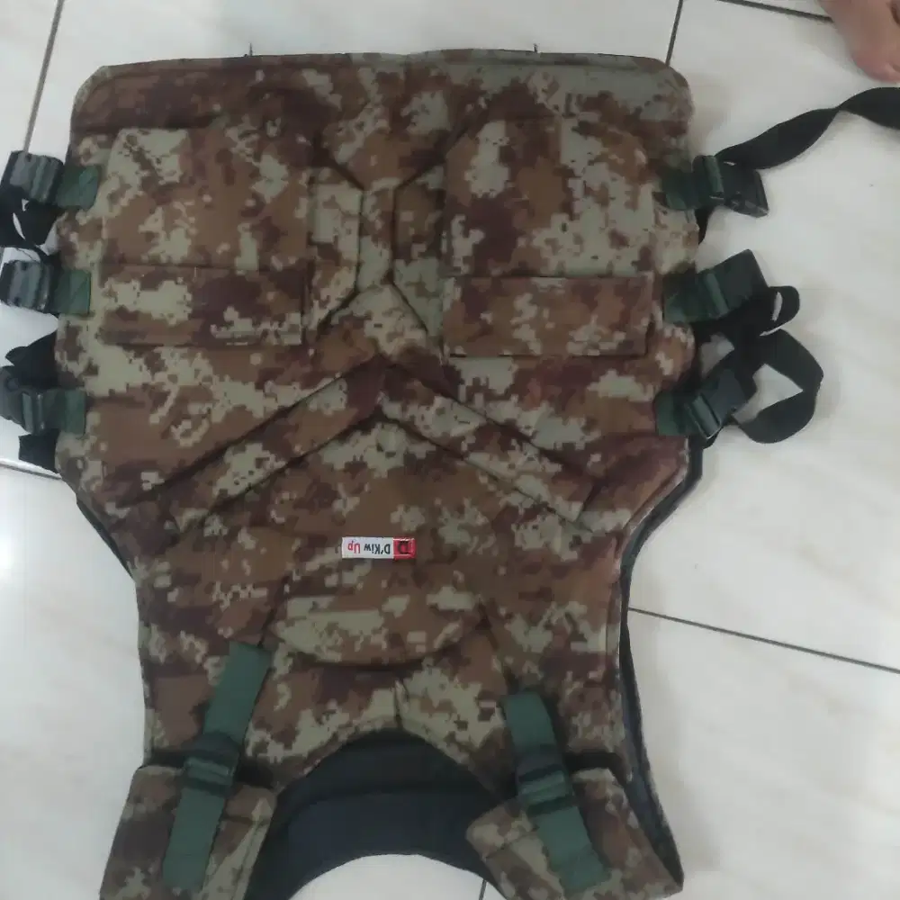 Jaket motor anti angin