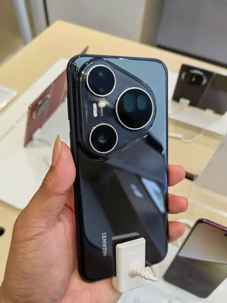 HUAWEI PURA 80 Ultra Golden Black 16/512 GB Erafone Nmore ngaliyan