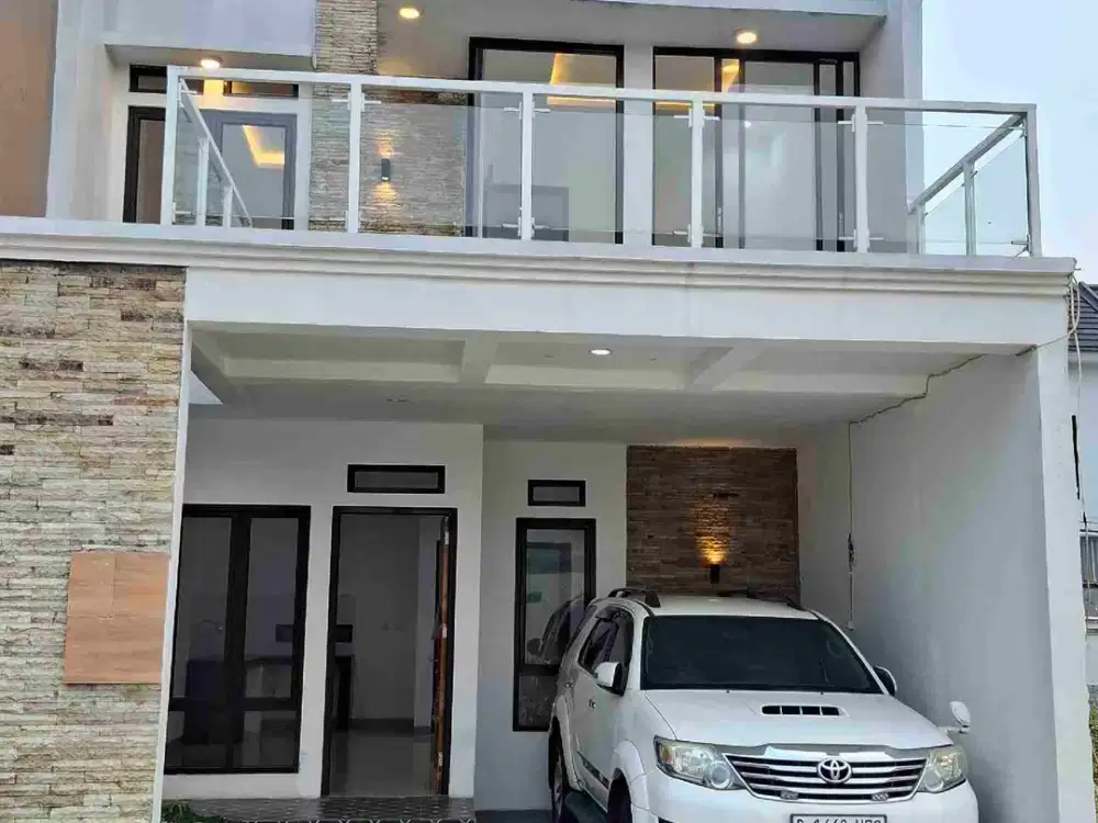 rumah 2 lantai desain classic elegan Harga termurah di Cibinong