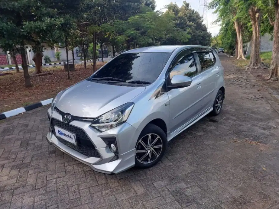 DP MURAH Toyota Agya 1.2 GR Sport Bensin-MT 2022 Silver AEQ