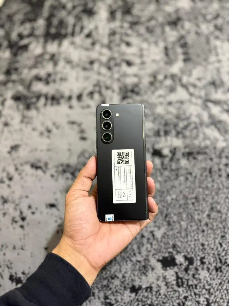 Samsung Z Fold 5 256GB SEIN