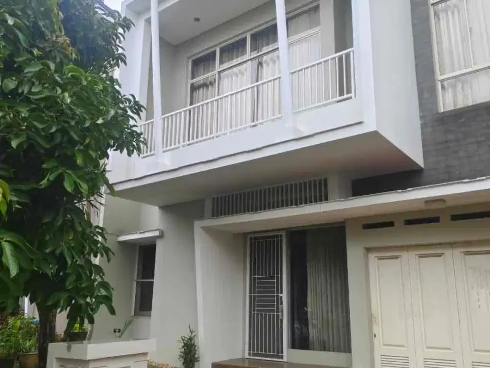 Dijual Cepat Rumah Cantik Area Spring Cluster Grisea - Gading Serpong
