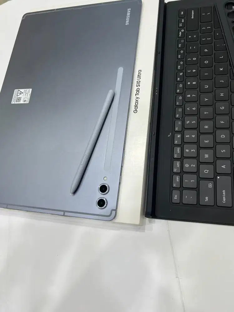 Samsung Tab s10 ultra wifi only ram 12/256gb like new