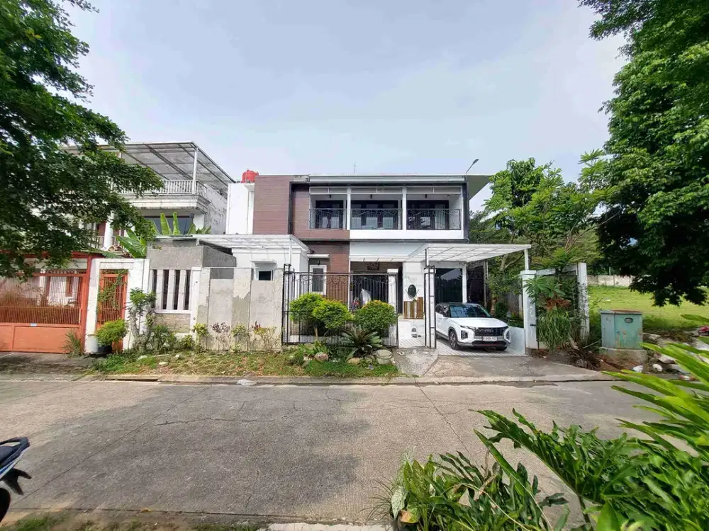 Rumah 2 Lantai Furnish dan Kolam Renang di Sentul City hadap 2 Muka view Pegunungan