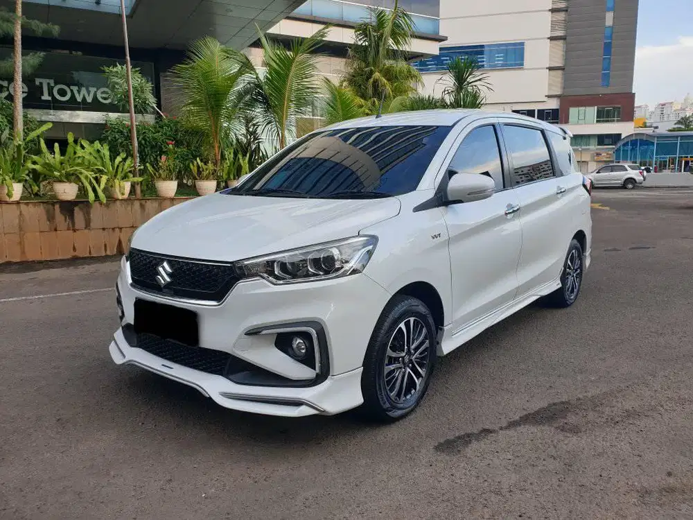 Suzuki Ertiga 1.5 SS Sport Hybrid AT 2022. TGN 1 dr Baru.Full Orisinil