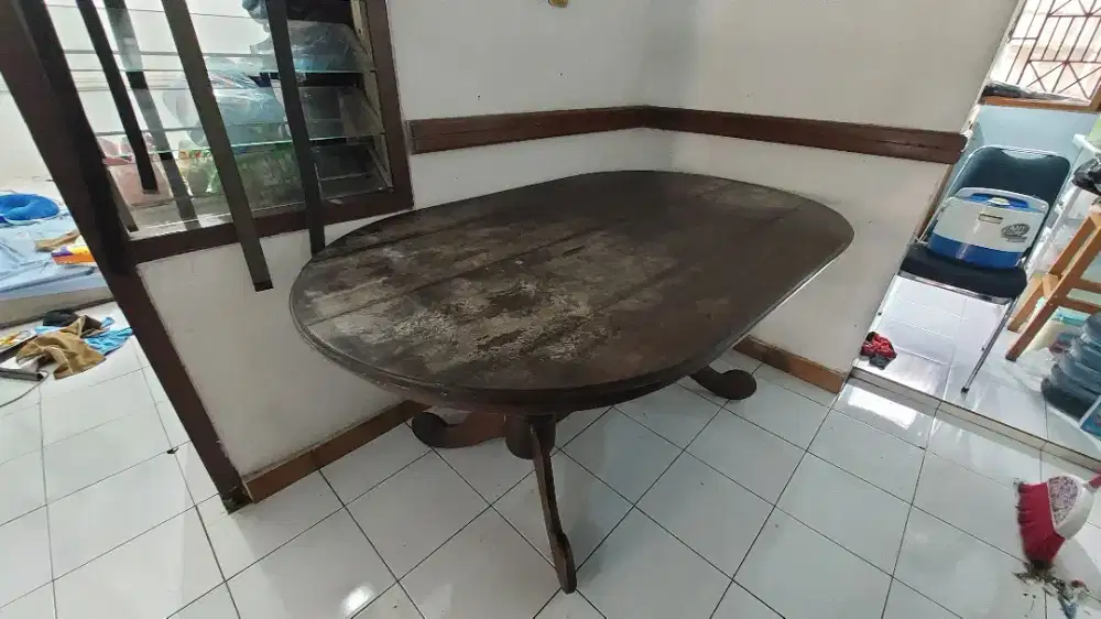 Set Meja Makan Kayu Sonokeling + 6 Kursi – Kuat & Antik
