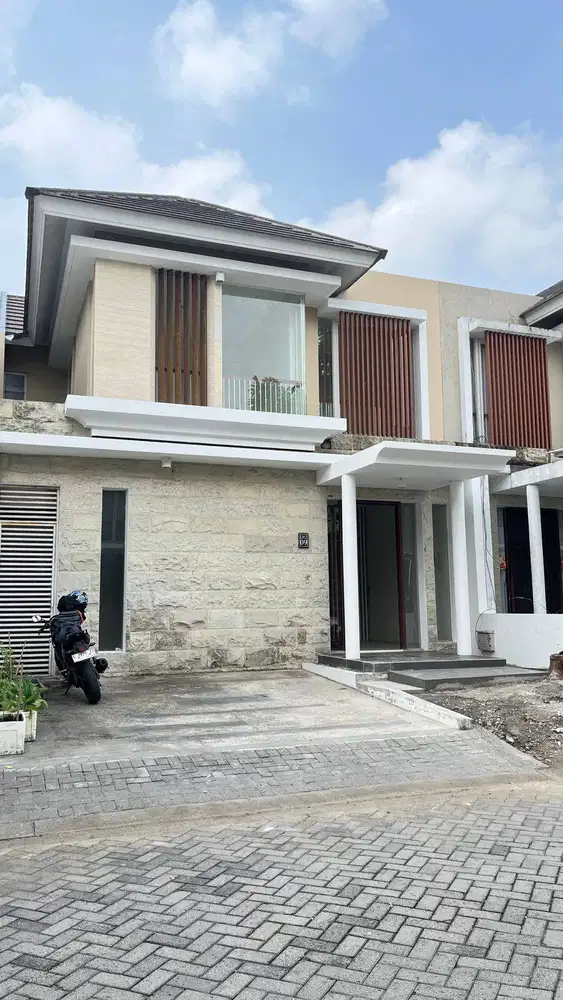 DIJUAL* CITRALAND GREENLAKE BLOK CM Baru Renovasi