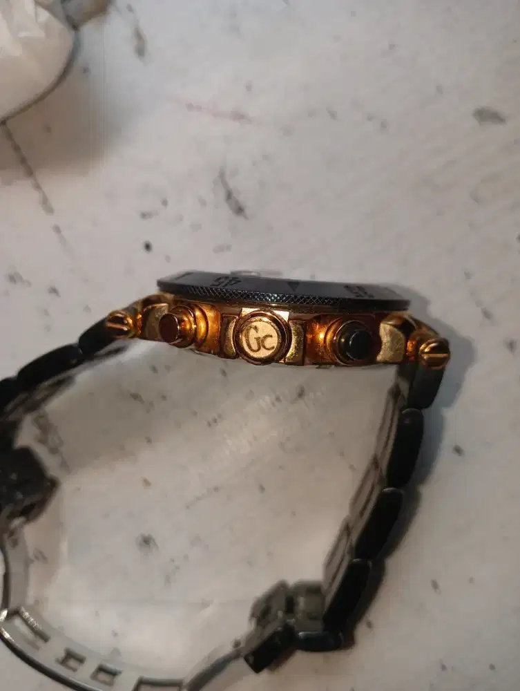 Jam tangan GC ori kode 8288