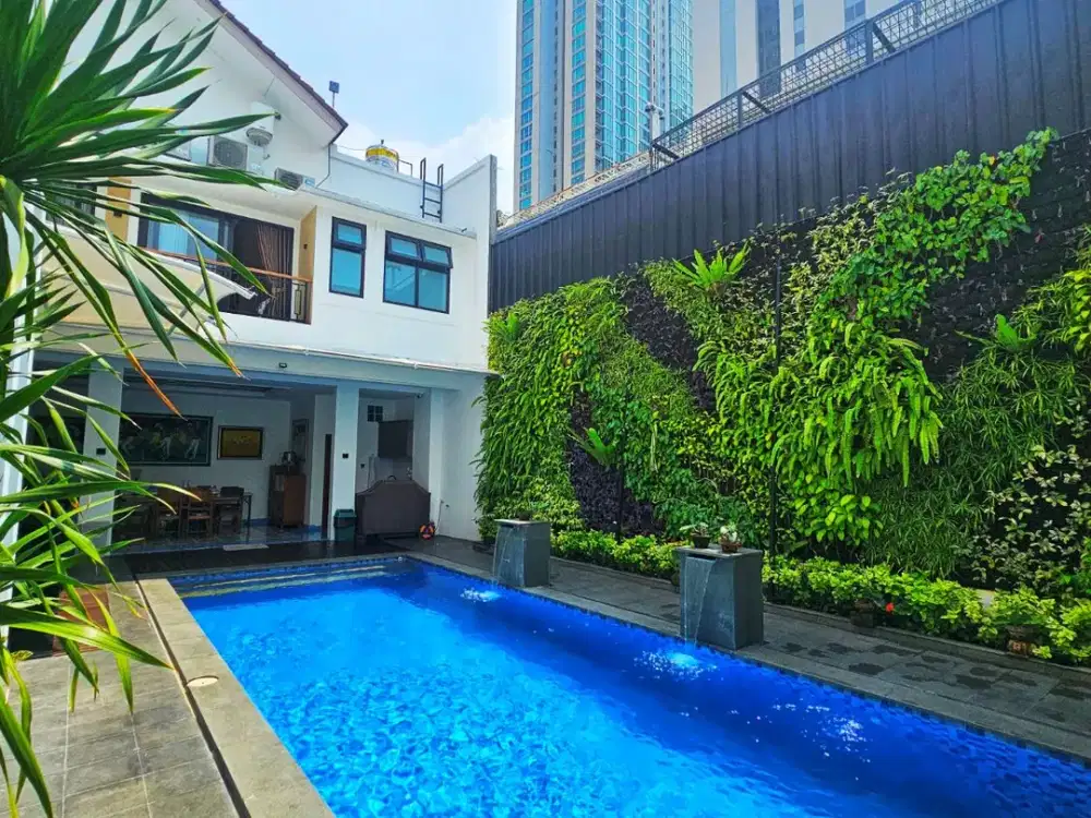 Rumah Kemang Selatan Dijual. Dalam Cluster, Bangunan baru. NEGO