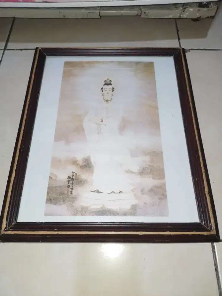 Lukisan foto dewi kwan im + bingkai kaca, P40cm L35cm, kondisi ok,nego