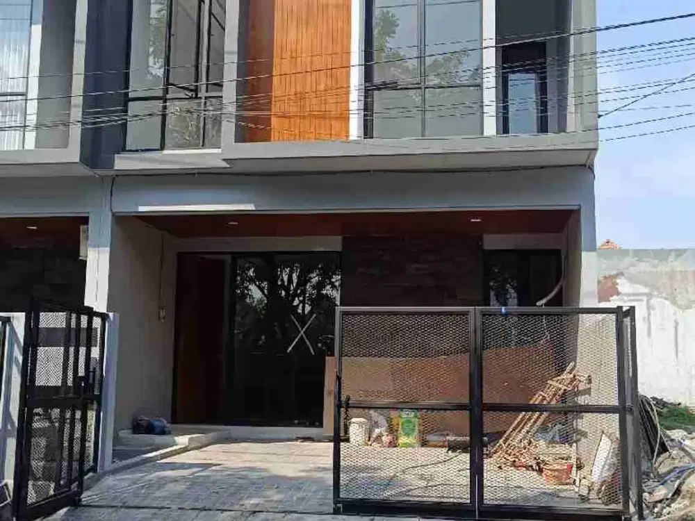 Manyar Rumah Baru Surabaya Timur
