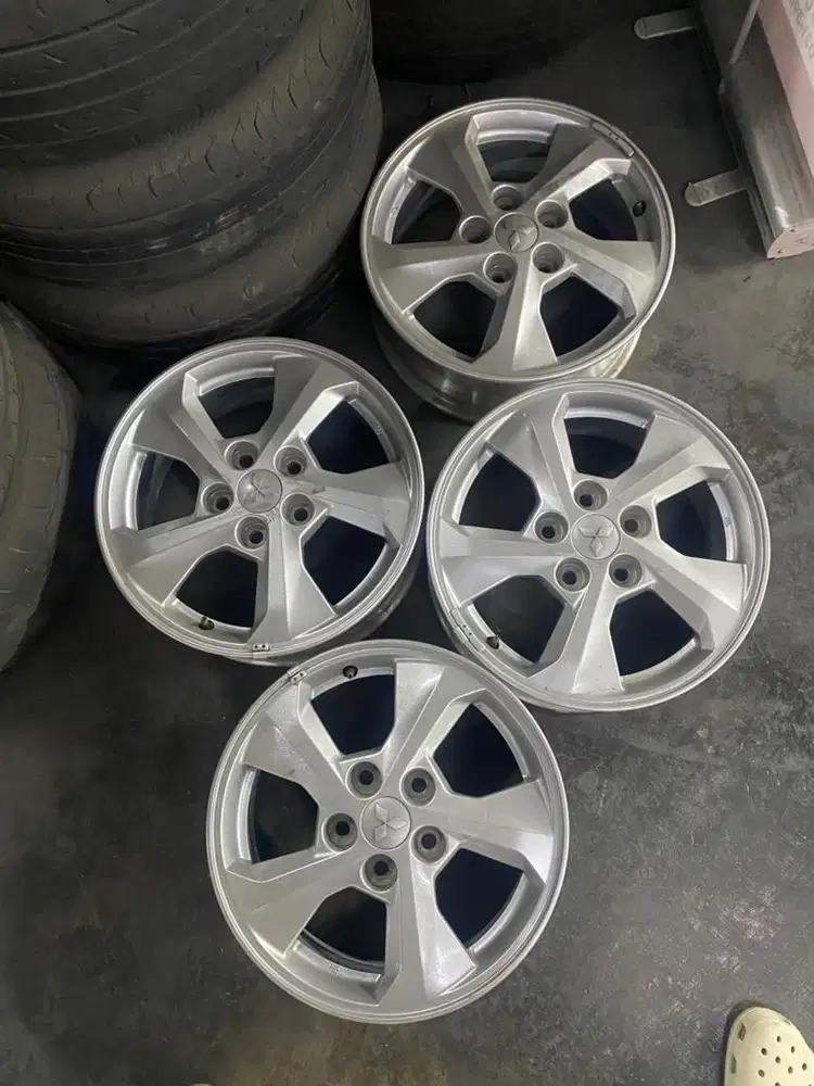 Velg Xpander sport 2021 OEM