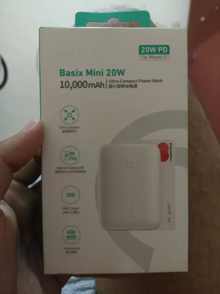 powerbank iphone 20w merk aukey