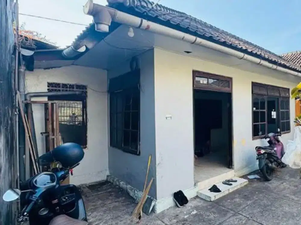 AMS-023.AGR | Dijual Rumah Cocok Dibikin Kostan di Jl Tukad Melangit Panjer Denpasar