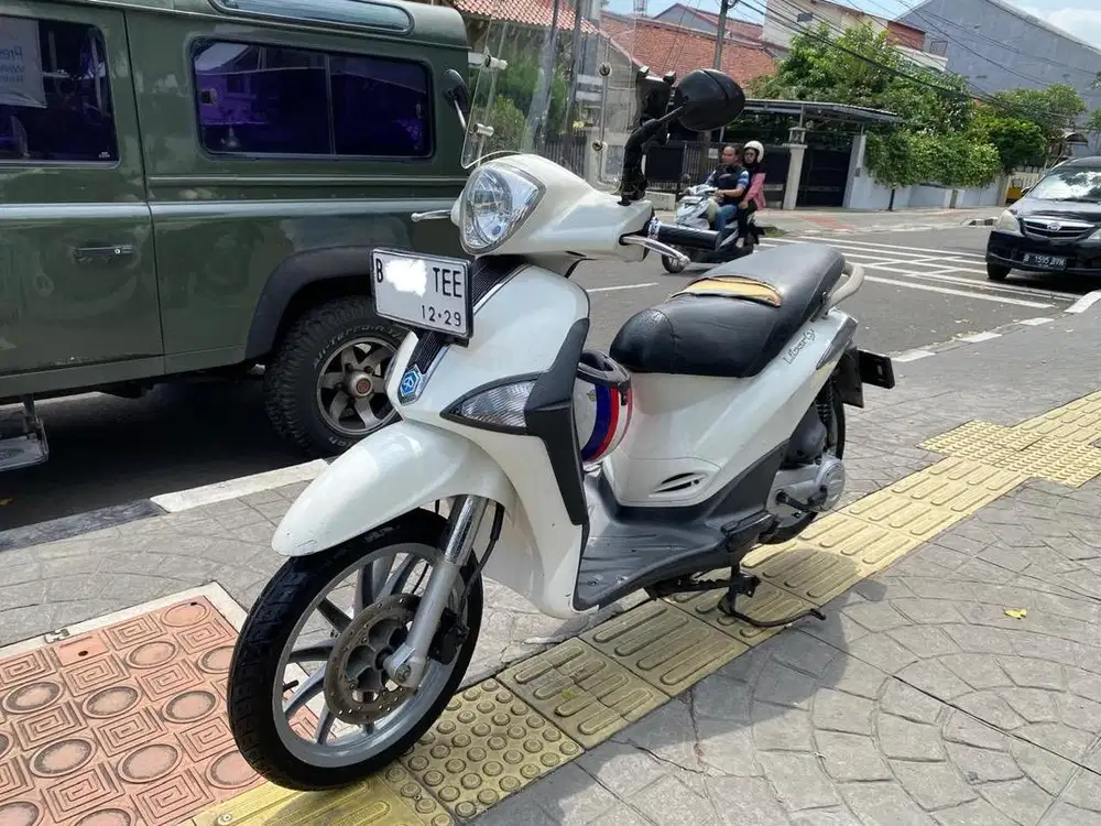 Piaggio Liberty 100 putih 2014 JakTim tokcer siap pakai