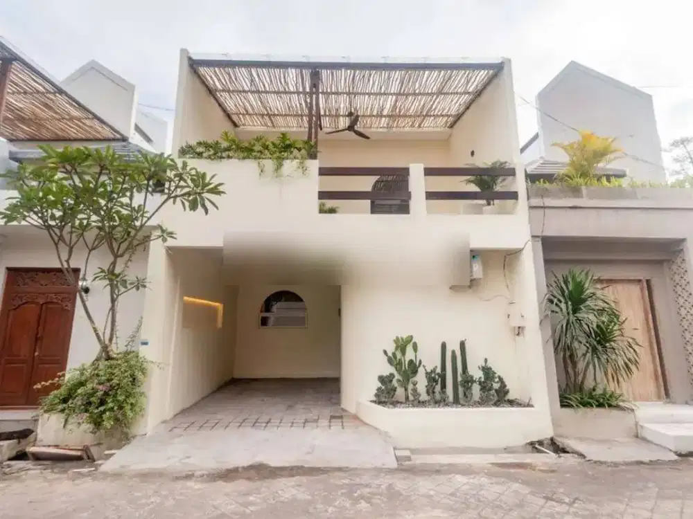 Nego, Villa baru di Ungasan, bangunan 2 lantai, akses jalan 6 meter