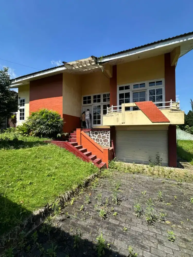 Dijual Villa Batu di Jl Tulungrejo Cangar, Ketinggian 1000 Mdpl