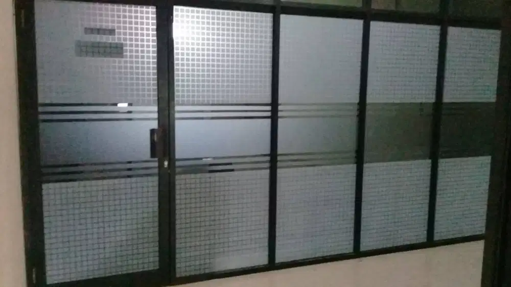 Kusen Pintu Aluminium + Kusen Aluminium + Plafon + Partisi + Gypsum