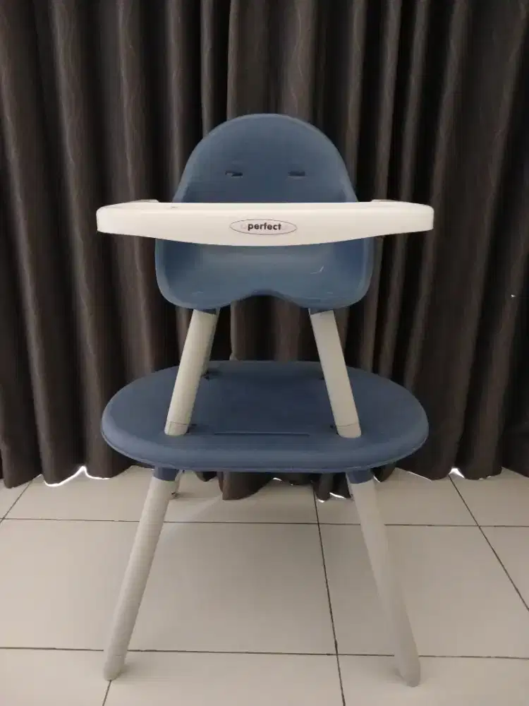 Meja makan bayi/balita