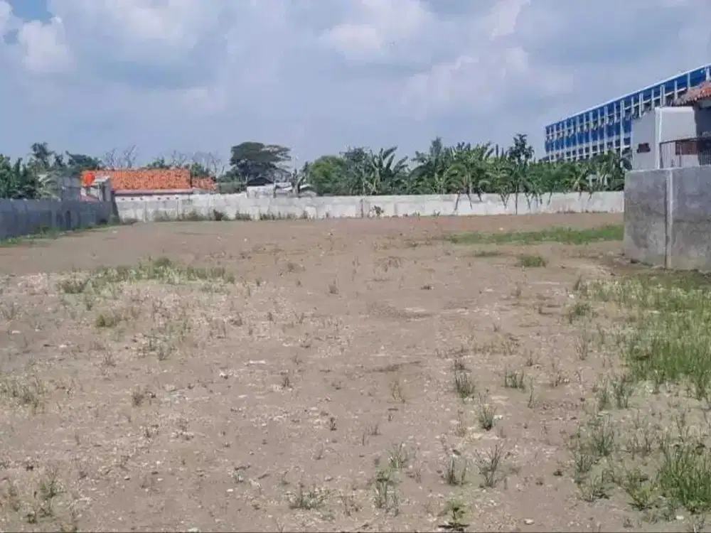 Dijual lahan akses kontainer 40ft sudah pagar keliling di Babelan