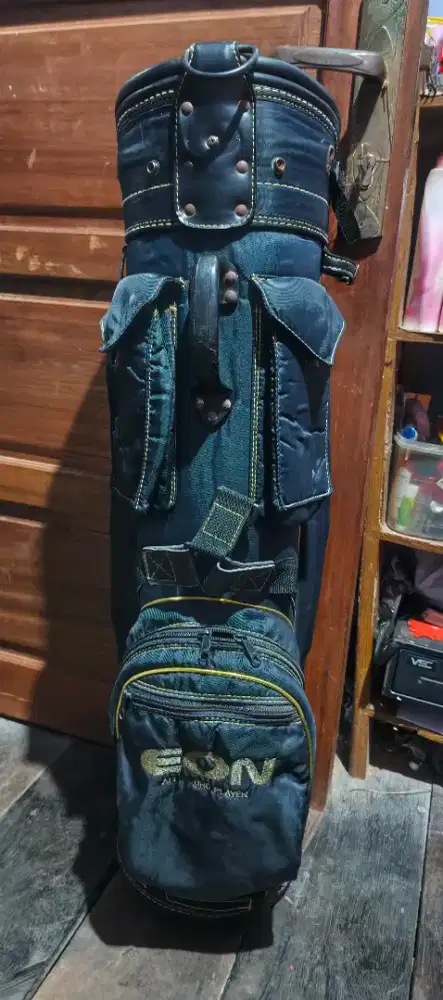 Tas golf EON kondisi masih baik