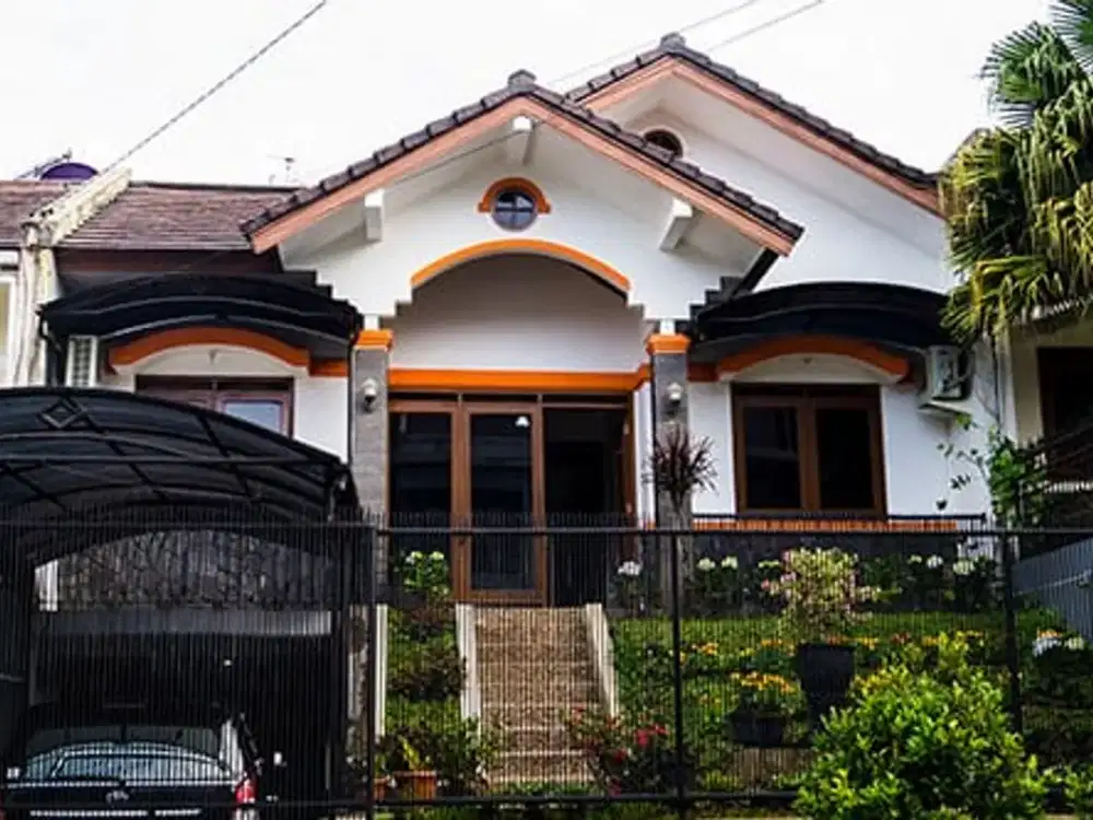 Jual di bawah harga Appraisal Bank MURAH BANGET Rumah LUAS di SETIABUDI Bandung dijual