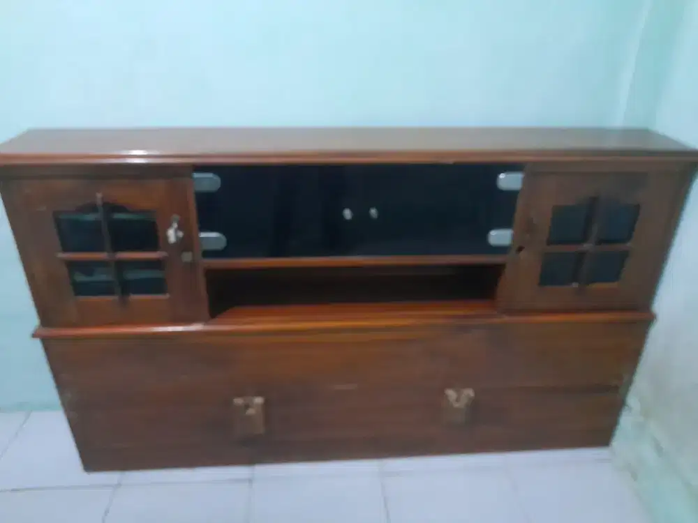 Dijual tempat tidur ukuran besar bahan kayu jati