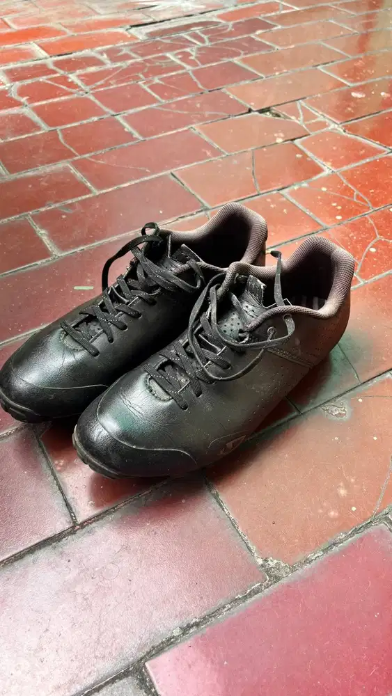 Sepatu Cleat Sepeda Giro Privateer size 42