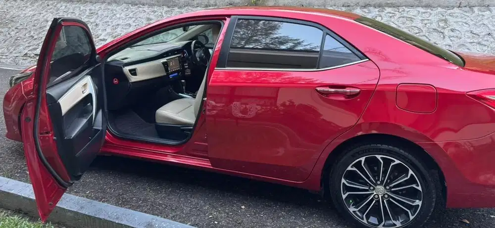 Corolla Altis (Sangat terawat)