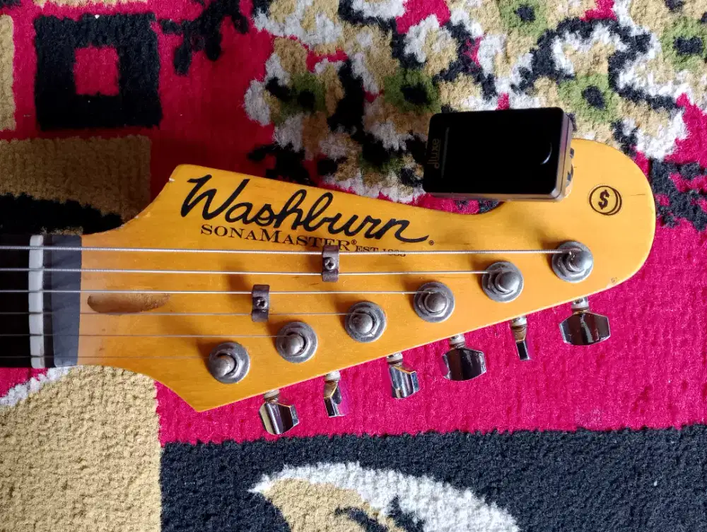 Gitar Washburn Original