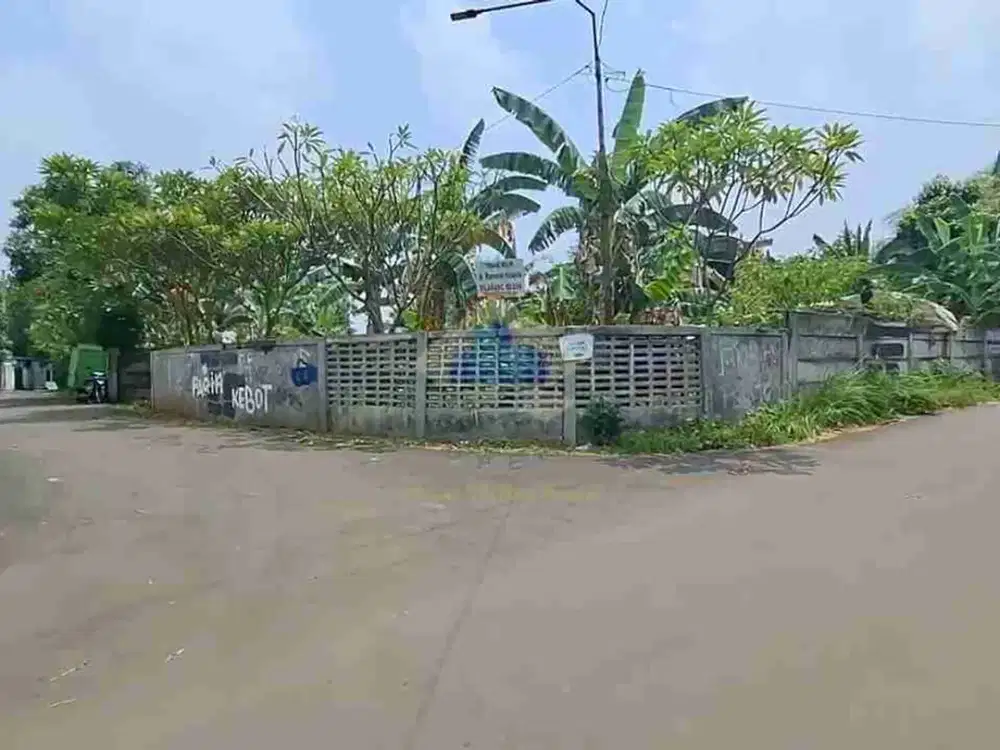 Dijual tanah strategis di Serua Pamulang Kota Tangerang Selatan