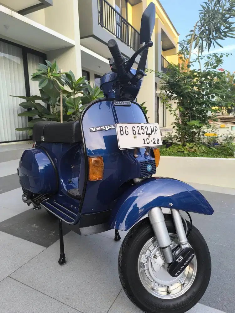 Vespa ekslusive 2 sudah starter