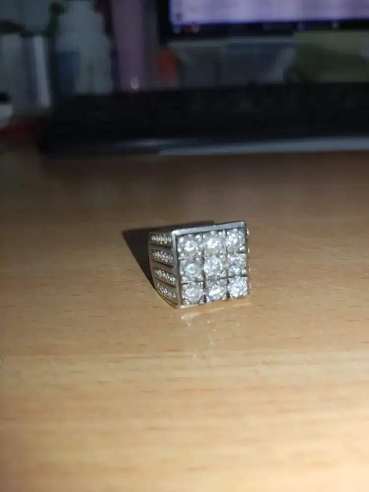 Cincin Berlian ±2.1CT