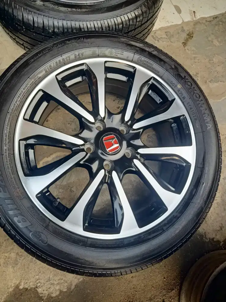 Honda ring 17x7in ET 45 hole 5 pcd 114.3