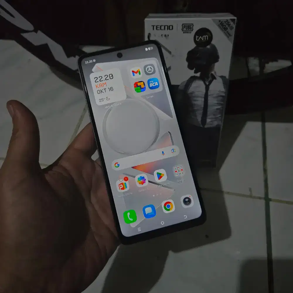 Pova 7 8/256 garansi 11 bulan like New