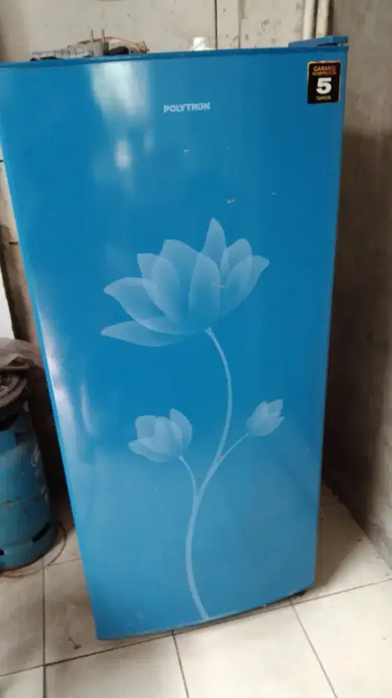 Dijual murah kulkas 1 pintu