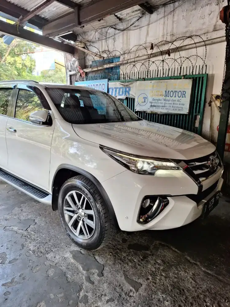 velg fortuner vrz original toyota jepang mulus banget ring 18